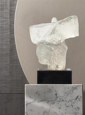 新中式酒店别墅家居透明树脂抽象太极人物摆件桌面装饰品太极雕塑