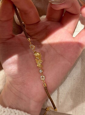 新中式招财锦鲤钱币手链暖调显白