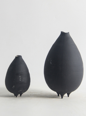 新中式简约复古设计师三脚小x口陶瓷花器摆件样板间酒店花瓶装饰