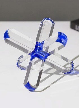 现代极简意式轻奢样板间桌面x书柜书靠几何K十字方块水晶装饰品摆