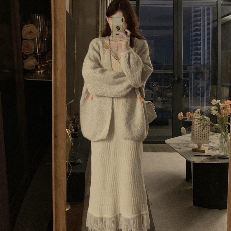 实拍大码女港风复古慵懒风中长款毛衣外套流苏针织吊带裙套装,淘宝优惠券,粉丝福利购,淘宝优惠卷
