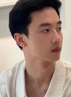 男款小众设计感耳钉男士简约耳环