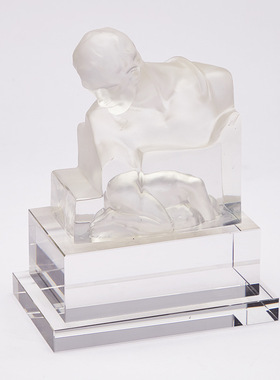 欧式人像雕塑艺术品摆件透明树脂样板房酒柜售楼处V装饰品创意摆