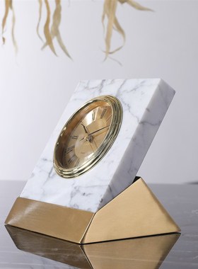 现代样板间桌面摆件大理石轻奢时A钟摆件白色大理石闹钟床头柜饰