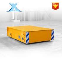 Storage battery power supply port equipped remote control hydraulic platform track electric flat truck goods transfer car