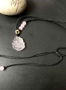 天然粉晶九尾狐狸半珠链女款时尚项链玛瑙饰品粉水晶轻奢吊坠