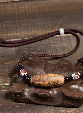 极速西藏三眼九眼老天珠玛瑙y吊坠民族风锁骨链风化纹短款项链男