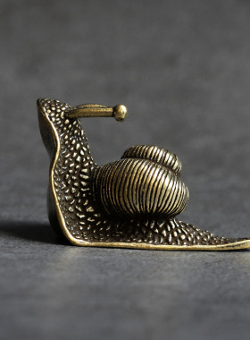 实心纯黄铜办公桌面蜗牛小摆件古铜茶宠饰品工艺品礼品手把玩件