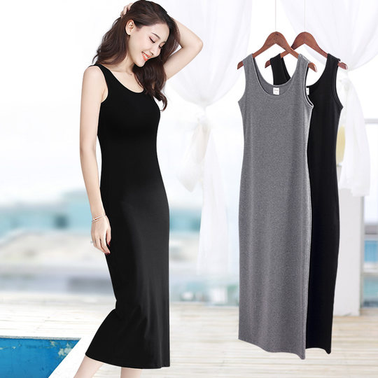 Удлиненная черная юбка-бретелька, маленькое черное платье