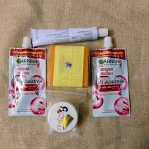 Whitening and dispelling freckles with 5 pieces of kem nam thai