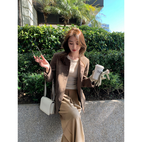Maven Lin 挺括舒适 卡其色垂感阔腿西装裤女气质通勤休闲直筒裤 - 图0