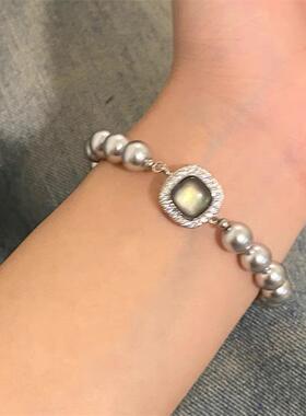 方糖灰珍珠弹力手链复古清冷感