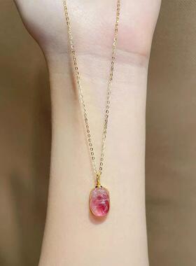 草莓晶吞金兽和田玉貔貅锁骨链