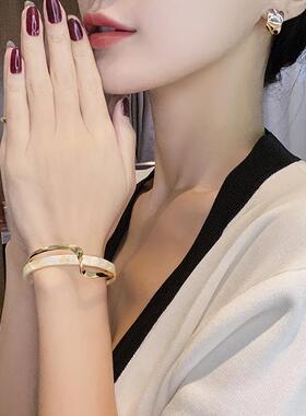 MaisonCleo板材小众百搭手镯