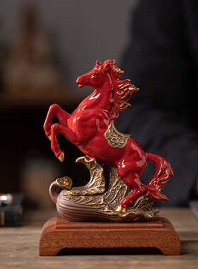 陶瓷马小摆件招财客厅酒柜办公室桌面红色生肖马年吉祥物马到成功