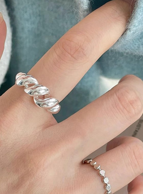 s925纯银麻花牛角包戒指女ins冷淡风小众极简主义镂空缠绕食指环