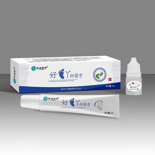 Yifu Yijia herbal herbal cream is good for feet, white feet, itchy feet, athlete's foot, rotten feet, antibacterial
