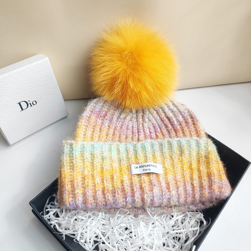 冰岛渐变糖果色羊毛混纺针织帽女秋冬保暖护耳显小脸狐狸毛球帽潮,淘宝优惠券,粉丝福利购,淘宝优惠卷