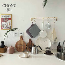 High face value Kitchen Brass Hanging Pole Hook Punch Golden Single Pole Send S Hook Wall Overall Cupboard