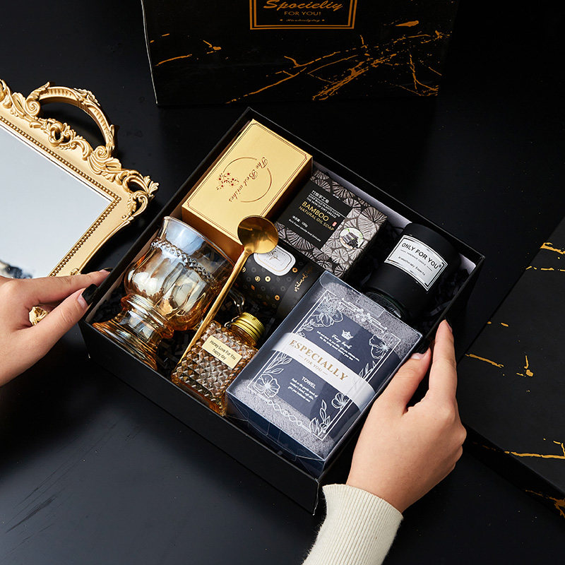 伴手礼男士送伴郎小众高级感实用小礼品结婚礼盒婚礼兄弟团