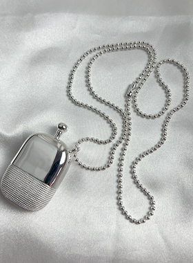 韩版ins风小众设计酒壶吊坠项链女长款个性通勤简约时尚毛衣链