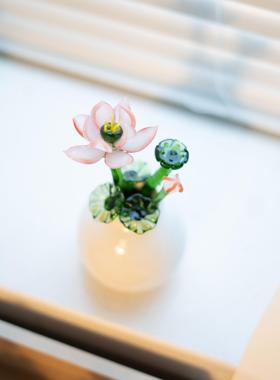 轻奢新中式琉璃荷花书桌创意礼物家居装饰摆件淄博琉璃纯手工小众