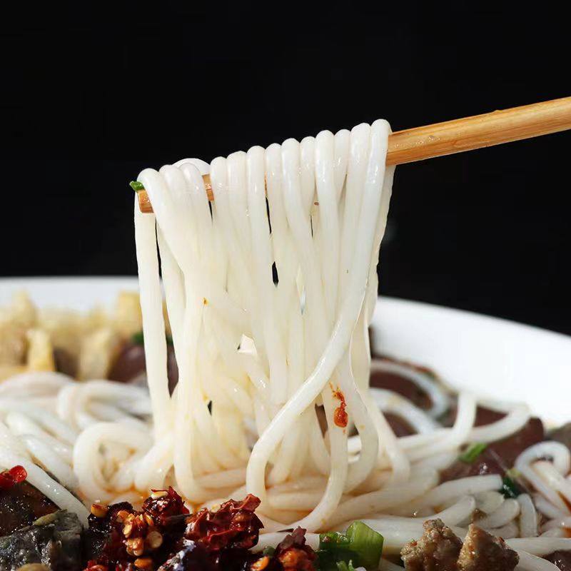 滇初云南保鲜湿米线无料包过桥米线袋装无调味粗米线纯素鲜米线,淘宝优惠券,粉丝福利购,淘宝优惠卷