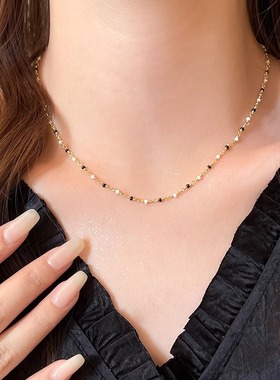 高级感黑白串珠项链女小众锁骨链