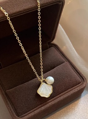 高级感珍珠贝壳项链女轻奢锁骨链