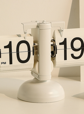 极速1品摆件创h义大利面厅桌客时钟家居装饰历办公室玄关T电视酒