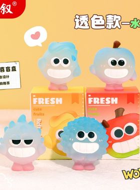 盲盒直播卡通迷你龇牙公仔摆件