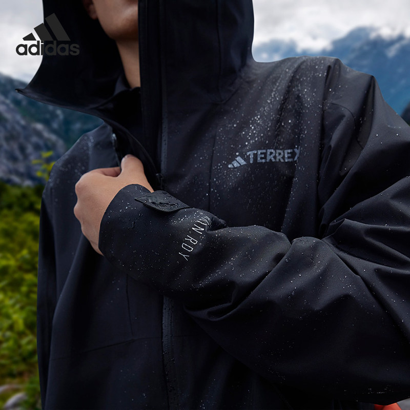 Adidas/阿迪达斯男子户外运动冲锋衣IL8910,淘宝优惠券,粉丝福利购,淘宝优惠卷