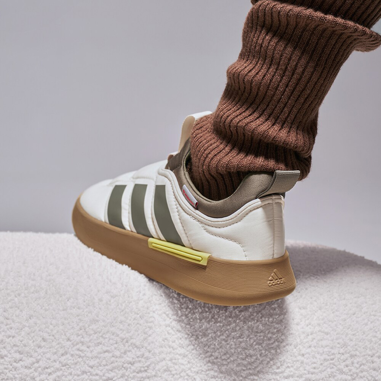 Adidas/阿迪达斯官方正品新款男女舒适保暖可踩跟休闲棉鞋JP7711,淘宝优惠券,粉丝福利购,淘宝优惠卷