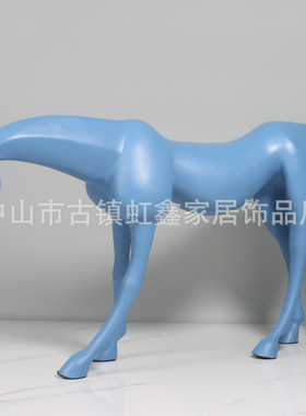 极速简约现代样i板间客厅电视柜创意动物色红色马雕塑摆件蓝家居
