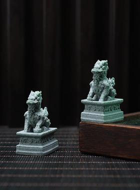 麒麟神兽一对镇宅家用摆件国朝青砂石雕刻桌面茶宠家居装饰品礼物