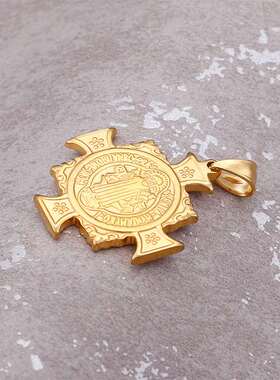 极速Fashion Mhens Titanium Steel Pendant Fashion Gold Perso