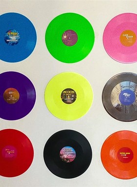 新品黑胶唱片彩色打卡点装饰拍照道具直播间背景S墙复古海报拍摄