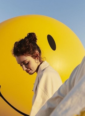 新品笑脸气球 h气模儿童摄影写真影楼拍照道具广告摄影装饰打卡点