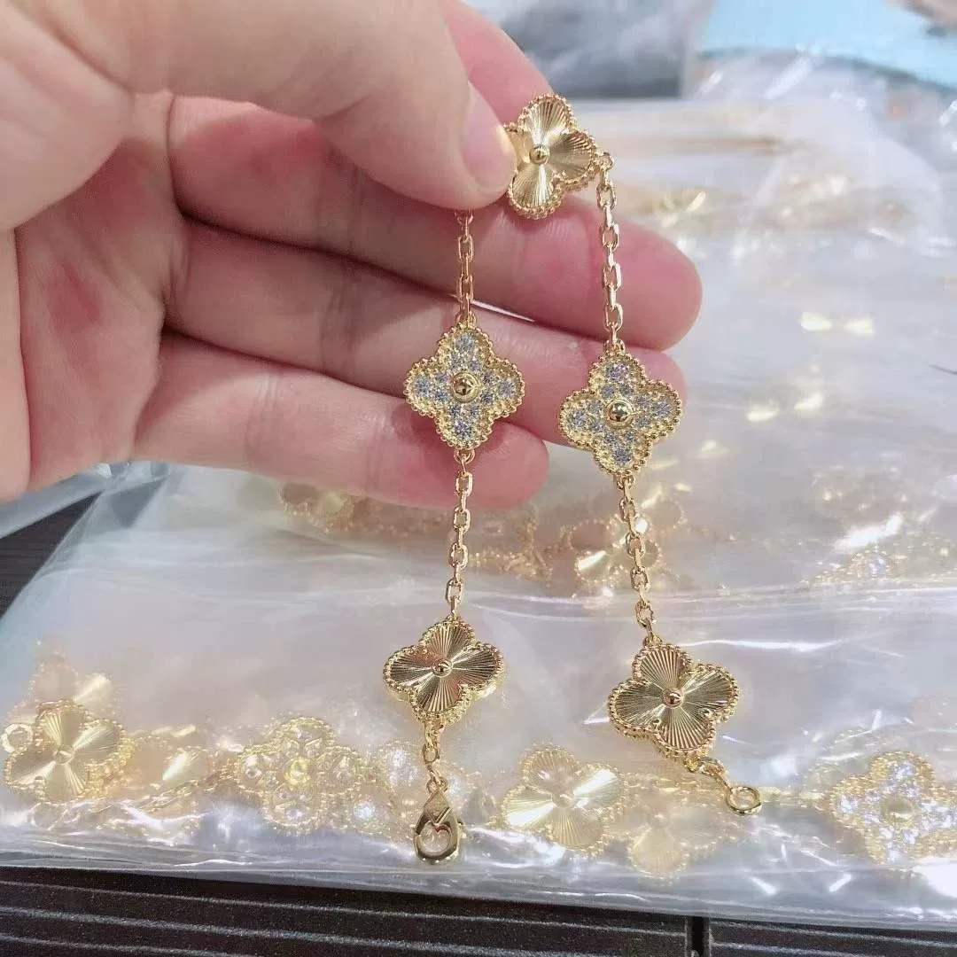 V Gold Sic -Лист травы Удачная трава Портвэр браслет Мужчины и Женщины 18K Агат Фритиш Фритиллария Издание Золотое напыление