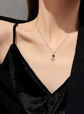 极速ins wind iretro astronaut spaceman necklace hip-hop long