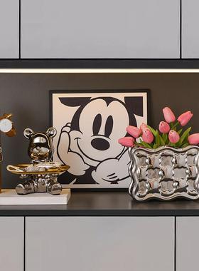 暴力熊玄关钥匙收纳摆件现代轻奢进门口入户客厅餐边柜家居装饰品