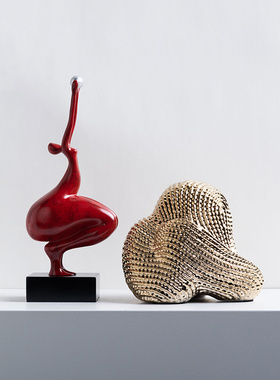 新品装饰推荐创意红色瑜伽少女摆件树脂现代O客厅别墅样板间酒店