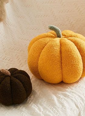 新品装饰推荐南瓜抱枕毛绒摆件轻奢创H意家居酒店样板房客厅沙发