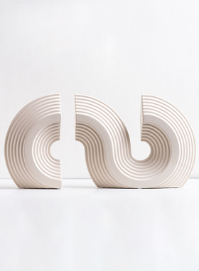 新品装饰推荐简约现代S型装饰摆件陶瓷客厅电Q视柜博古架卧室书房