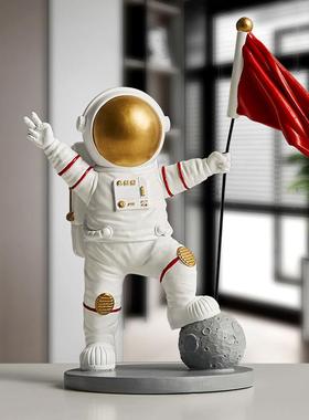 创意宇航员桌面摆件现代简约北欧风酒柜儿童房太空人男生生日礼物