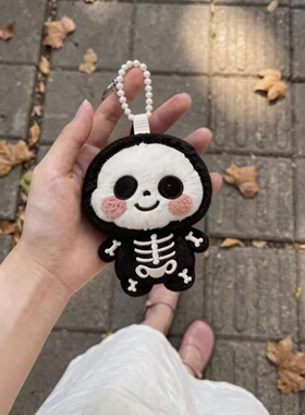 鬼宝宝热巴毛绒书包提灯挂件