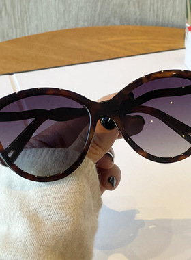 日本品质克洛家TR90大框猫形偏光太阳眼镜女网红复古街拍波浪墨镜