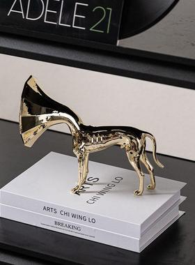 意式样板房软装饰品摆件高级感小众酒柜电视柜轻奢艺术工艺品摆饰