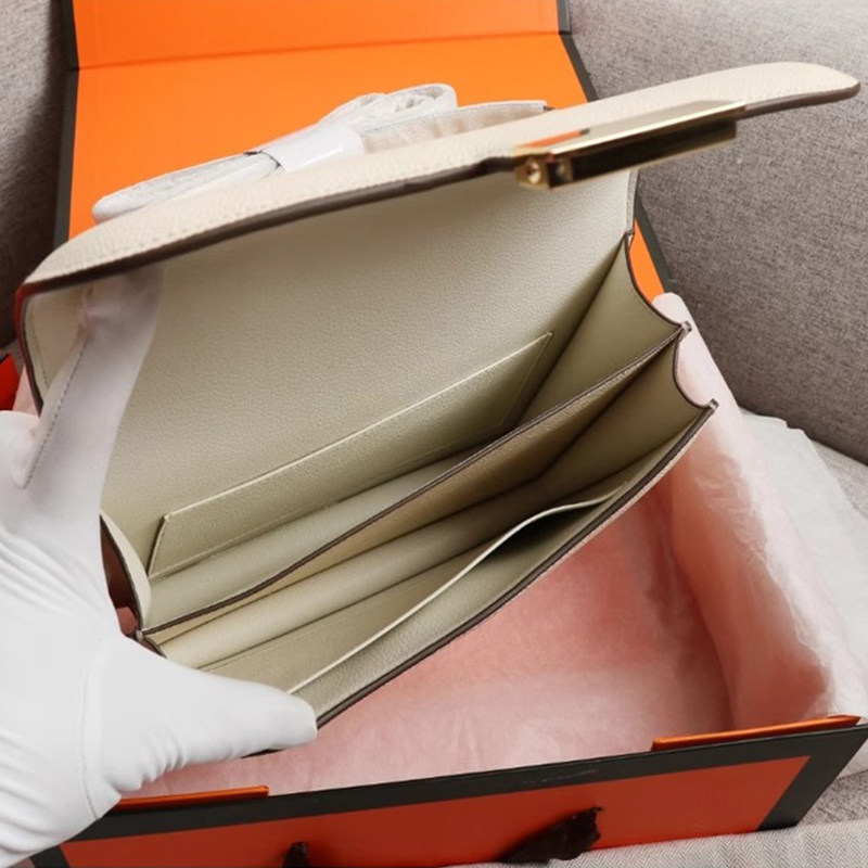 2025新款时尚工字扣康康包女百搭单肩斜挎小方包高级感通勤豆腐包,淘宝优惠券,粉丝福利购,淘宝优惠卷