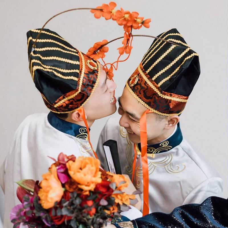 接亲游戏诸葛吃糖帽子创意整蛊恶搞新郎伴郎团婚礼搞笑堵拦门道具 - 图2